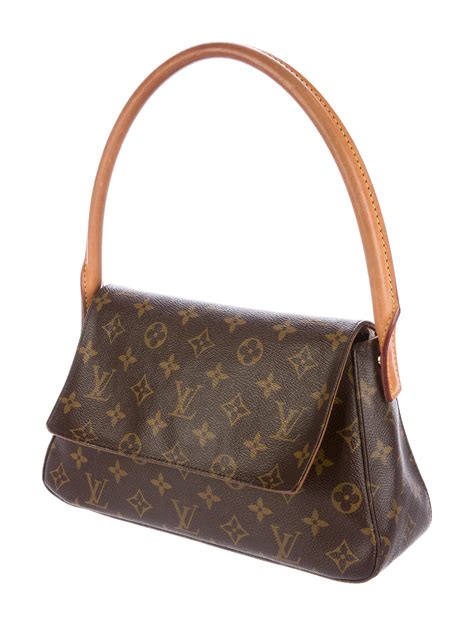 louis vuitton square hardware|louis vuitton square handbags.